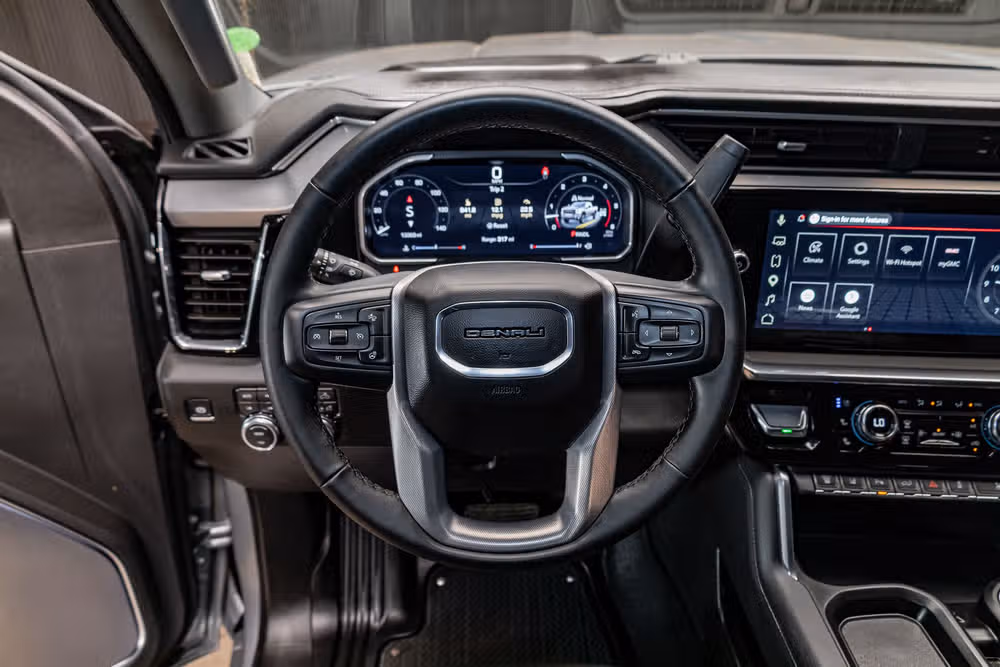 2026 GMC Sierra 3500HD Denali Reserve Crew Cab Image 14