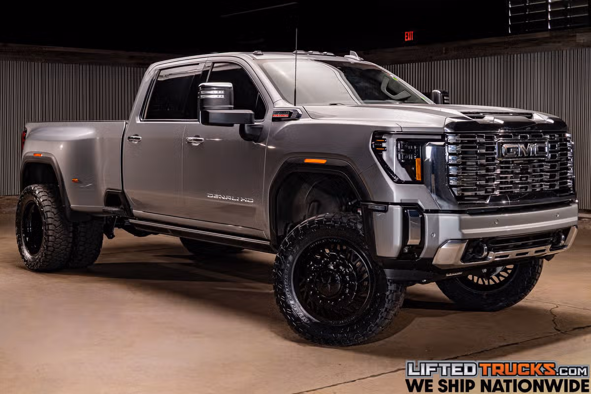 2026 GMC Sierra 3500HD Denali Reserve Crew Cab