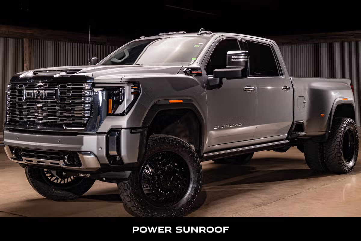 2026 GMC Sierra 3500HD Denali Reserve Crew Cab