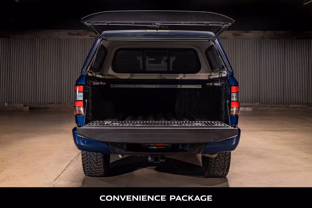 2022 Nissan Frontier PRO-4X Crew Cab Image 8