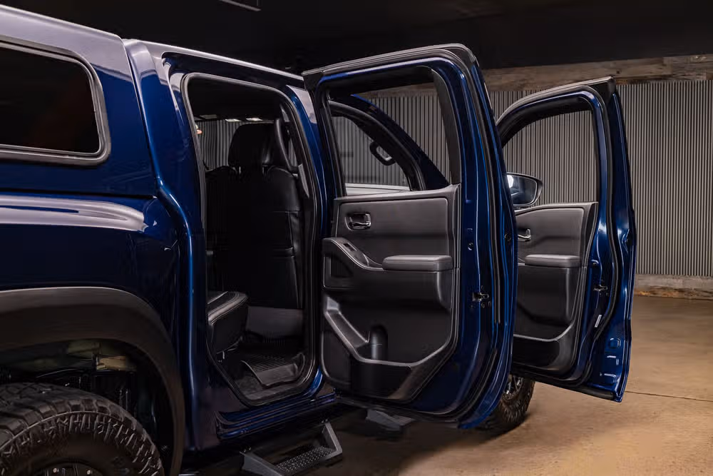 2022 Nissan Frontier PRO-4X Crew Cab Image 28
