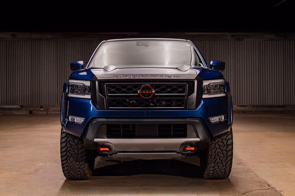 2022 Nissan Frontier PRO-4X Crew Cab Image 2