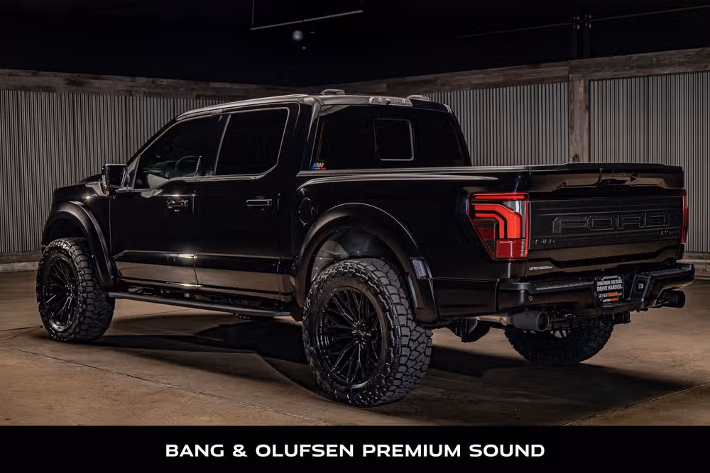 2026 Ford F-150 Raptor SuperCrew Image 7