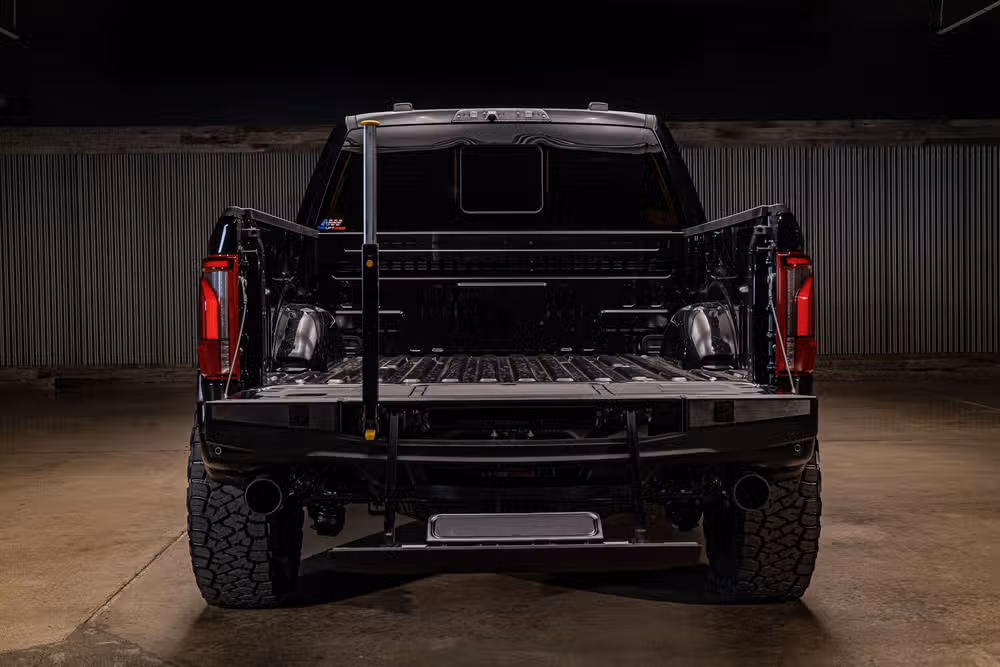 2026 Ford F-150 Raptor SuperCrew Image 9