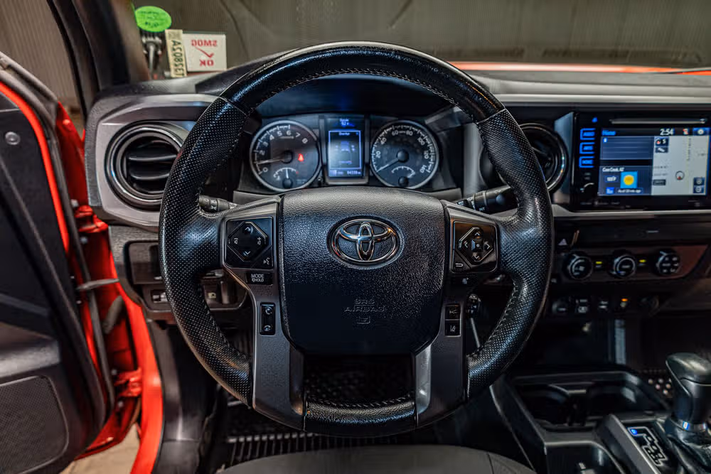 2018 Toyota Tacoma TRD Off-Road Double Cab Image 13