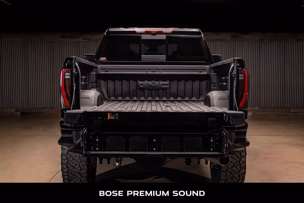 2026 GMC Sierra 2500HD AT4 Crew Cab Image 8