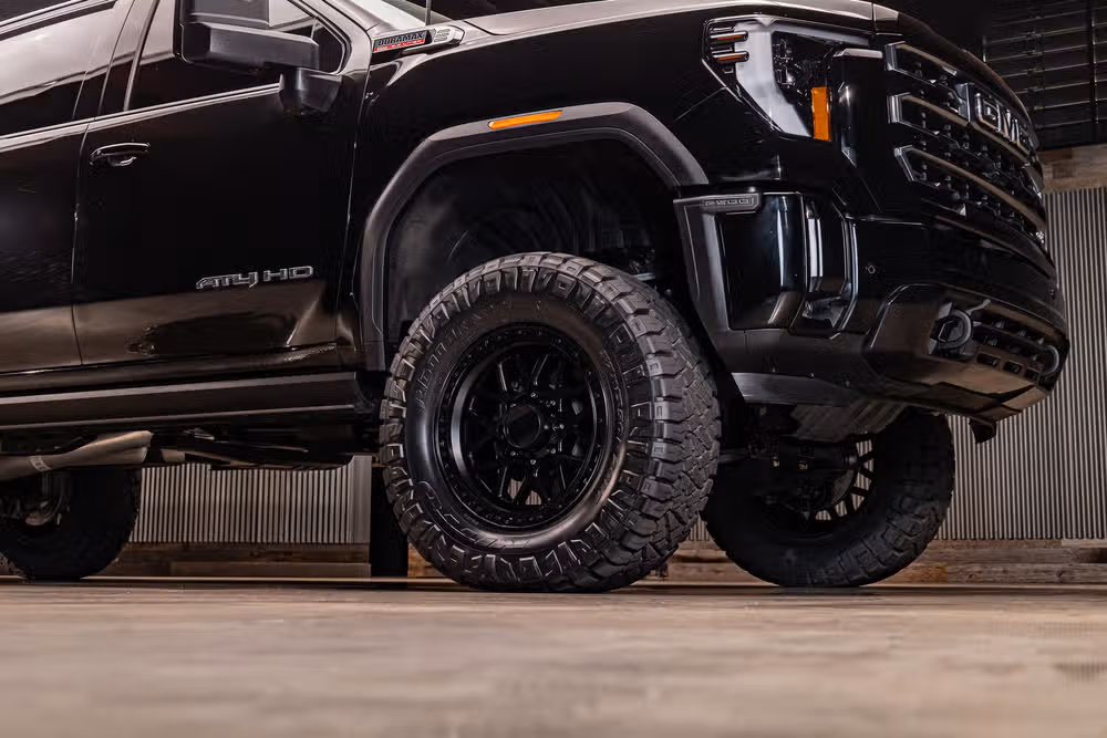 2026 GMC Sierra 2500HD AT4 Crew Cab Image 11
