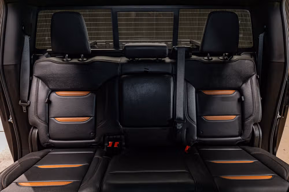 2026 GMC Sierra 2500HD AT4 Crew Cab Image 24
