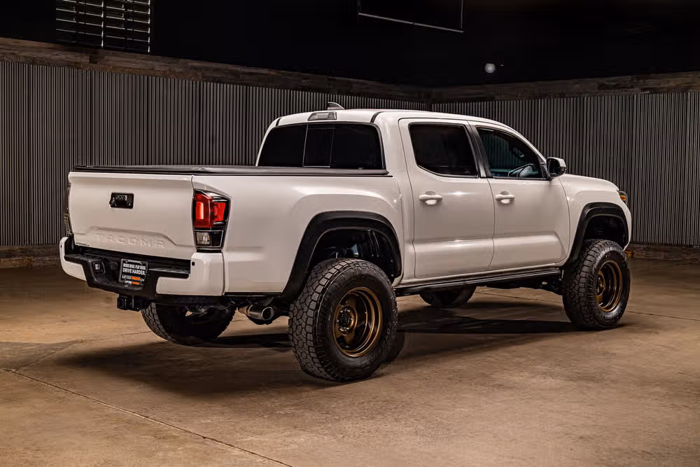 2021 Toyota Tacoma TRD Off-Road Double Cab Image 9