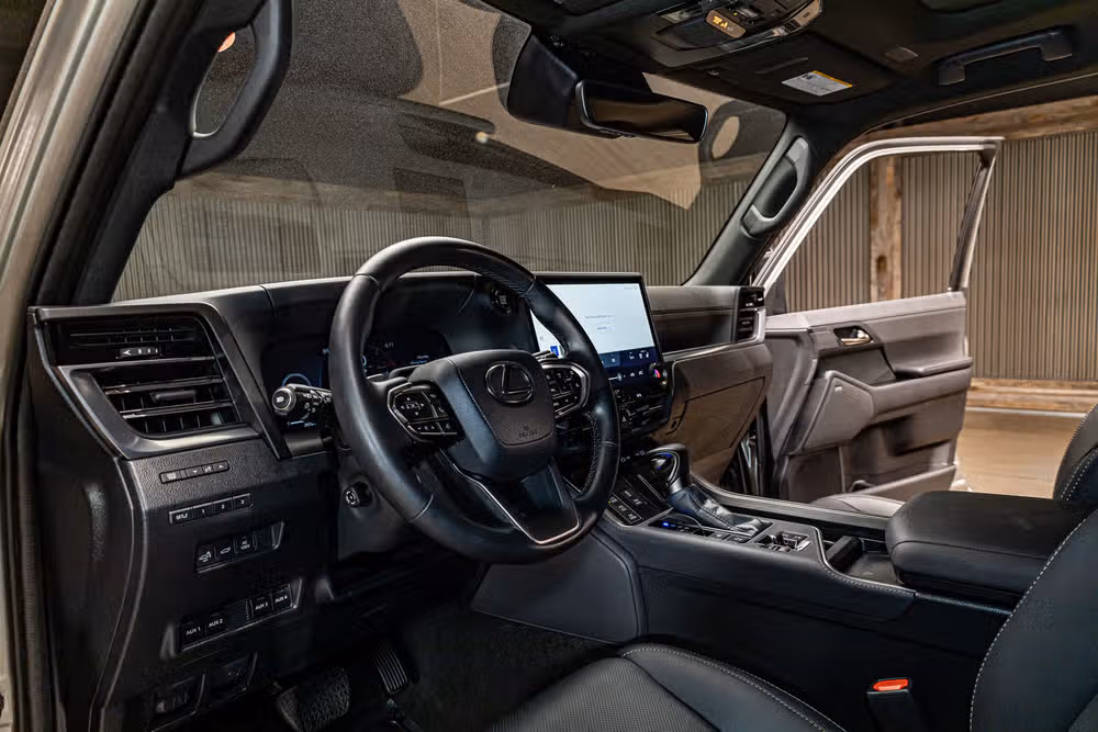 2025 Lexus GX 550 Overtrail+ Image 13