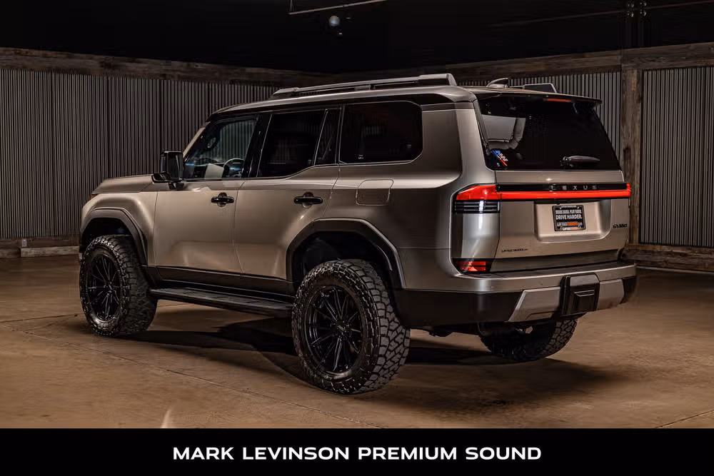 2025 Lexus GX 550 Overtrail+ Image 7
