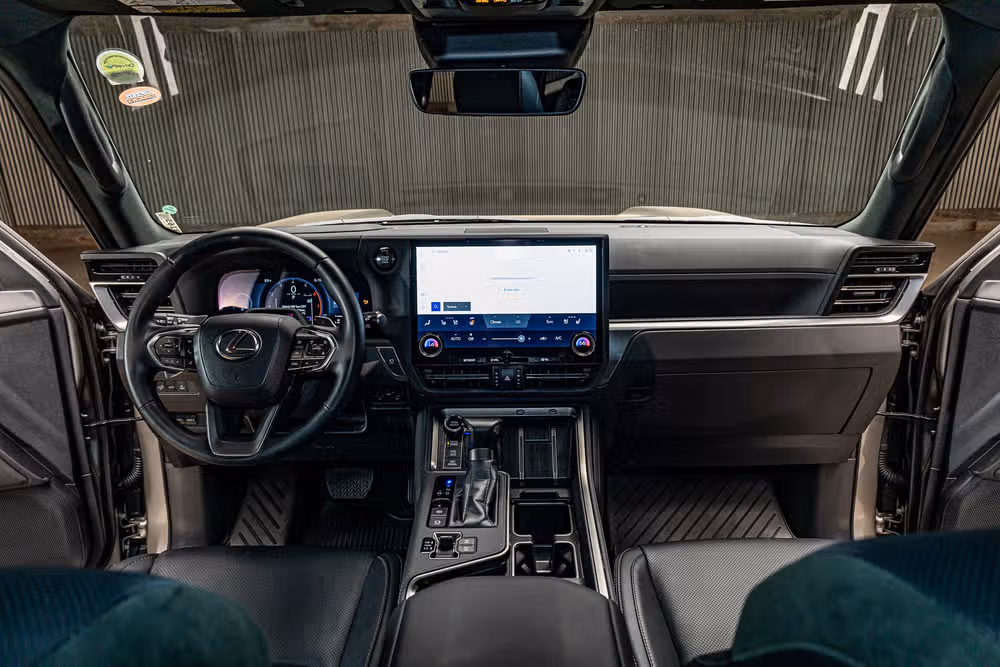 2025 Lexus GX 550 Overtrail+ Image 15