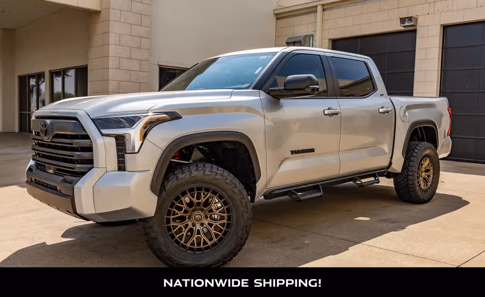 2026 Toyota Tundra SR5 CrewMax Image 4