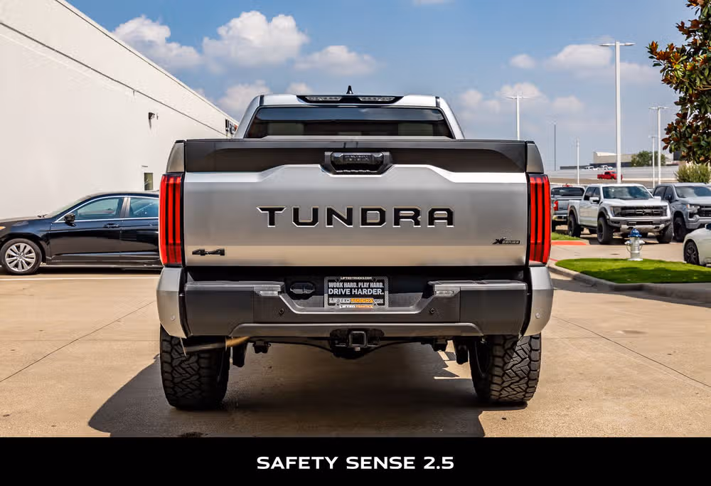2026 Toyota Tundra SR5 CrewMax Image 7