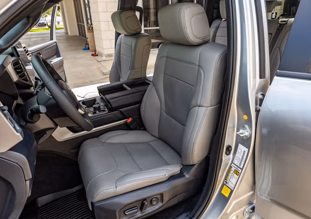 2026 Toyota Tundra SR5 CrewMax Image 30