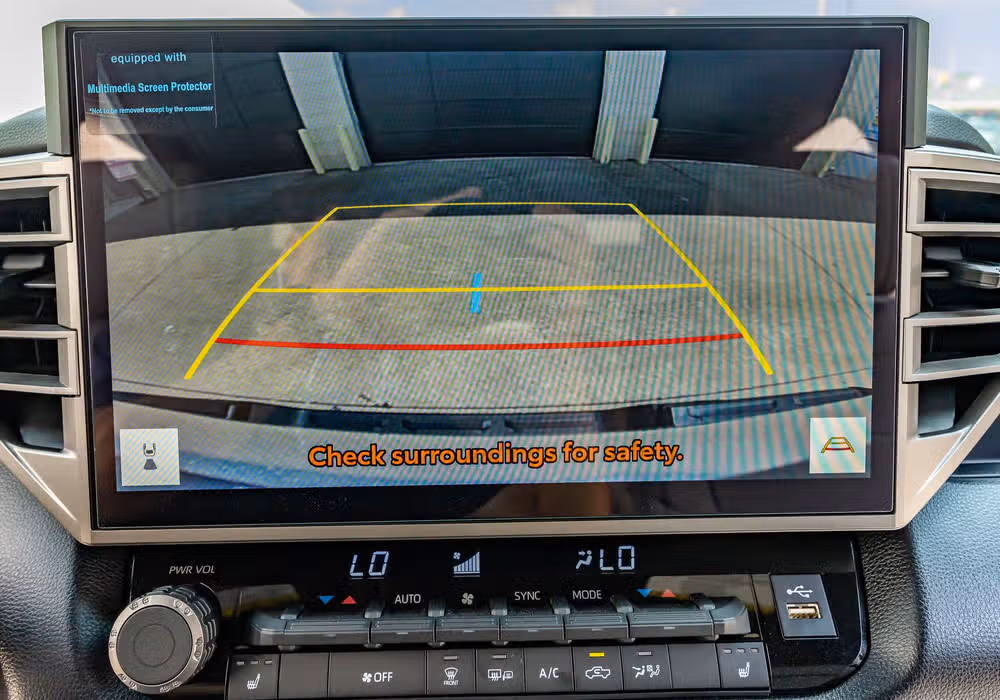 2026 Toyota Tundra SR5 CrewMax Image 25