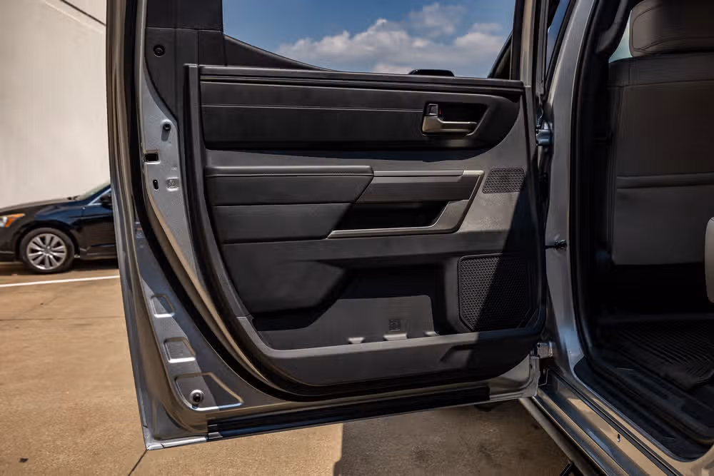 2026 Toyota Tundra SR5 CrewMax Image 38