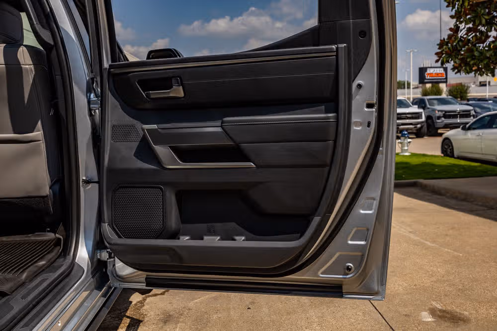 2026 Toyota Tundra SR5 CrewMax Image 39