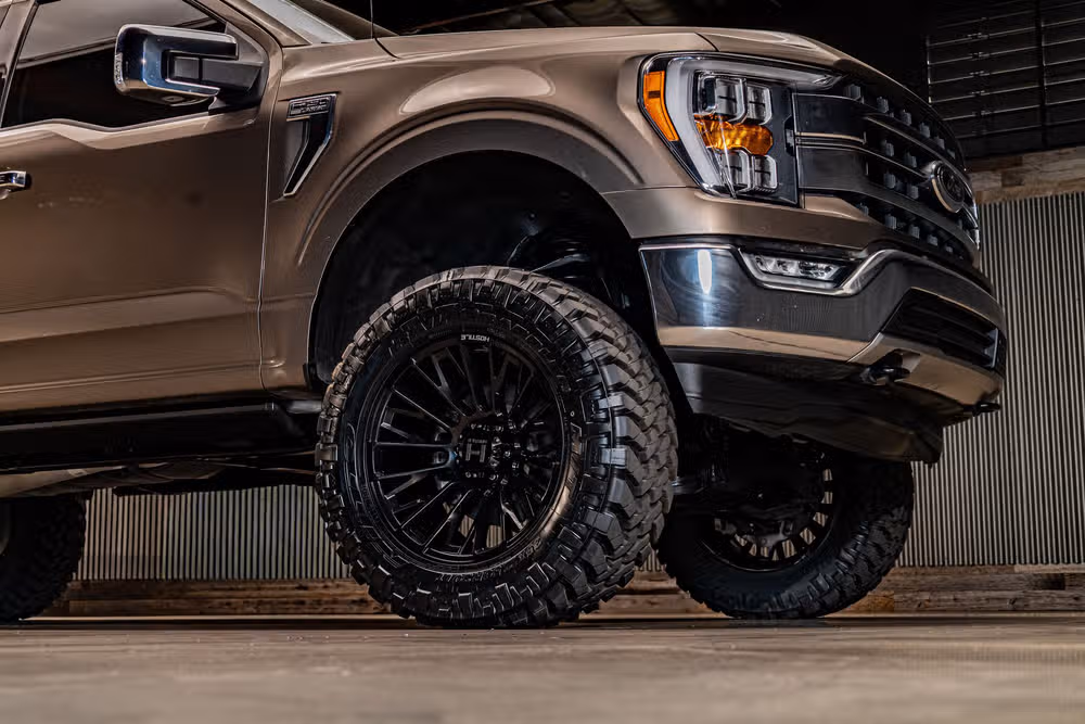 2021 Ford F-150 Lariat SuperCrew Image 16