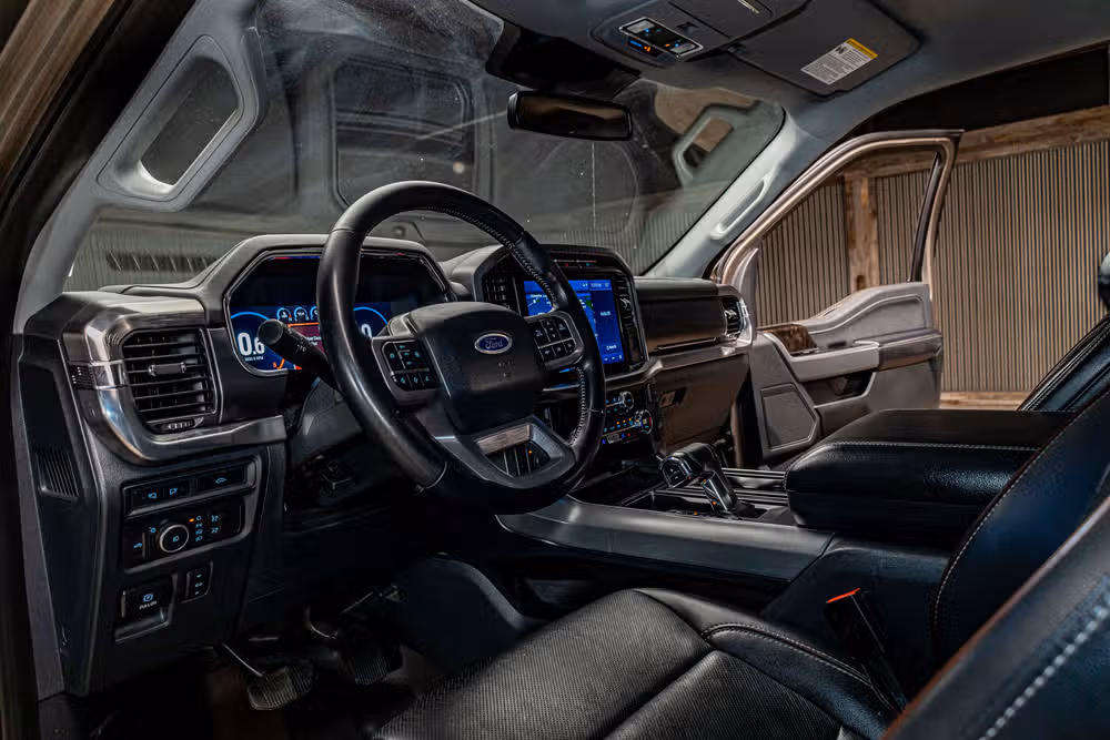 2021 Ford F-150 Lariat SuperCrew Image 17