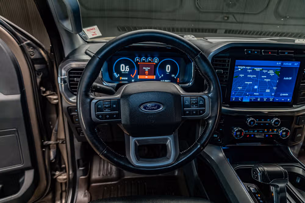 2021 Ford F-150 Lariat SuperCrew Image 18