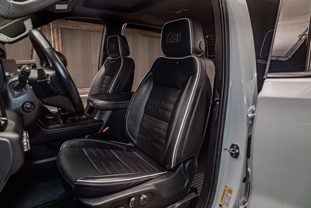 2023 GMC Sierra 1500 AT4X Crew Cab Image 21