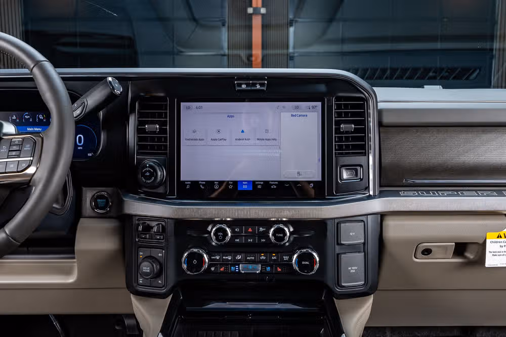 2026 Ford F-250 Super Duty Platinum Plus Crew Cab Image 25
