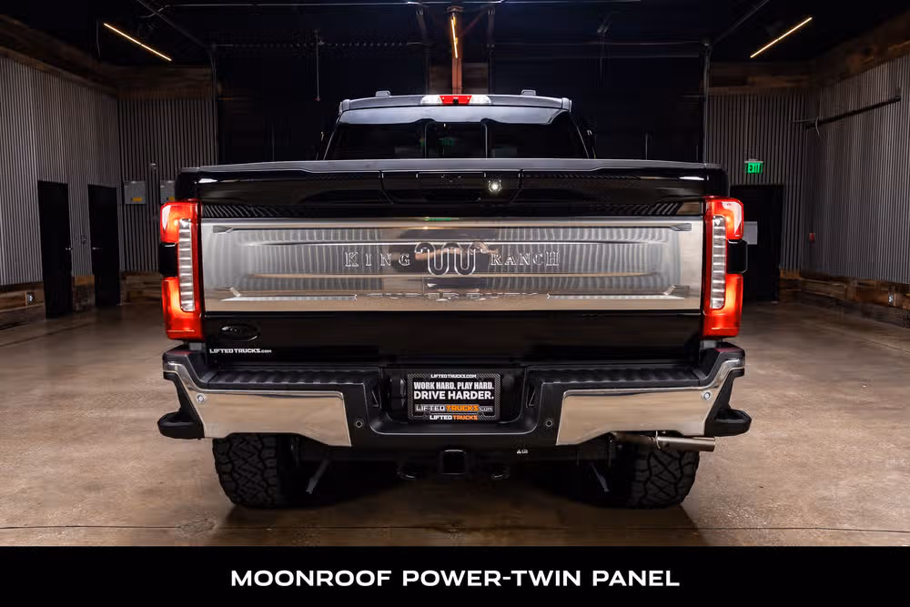 2026 Ford F-250 Super Duty King Ranch Crew Cab Image 8