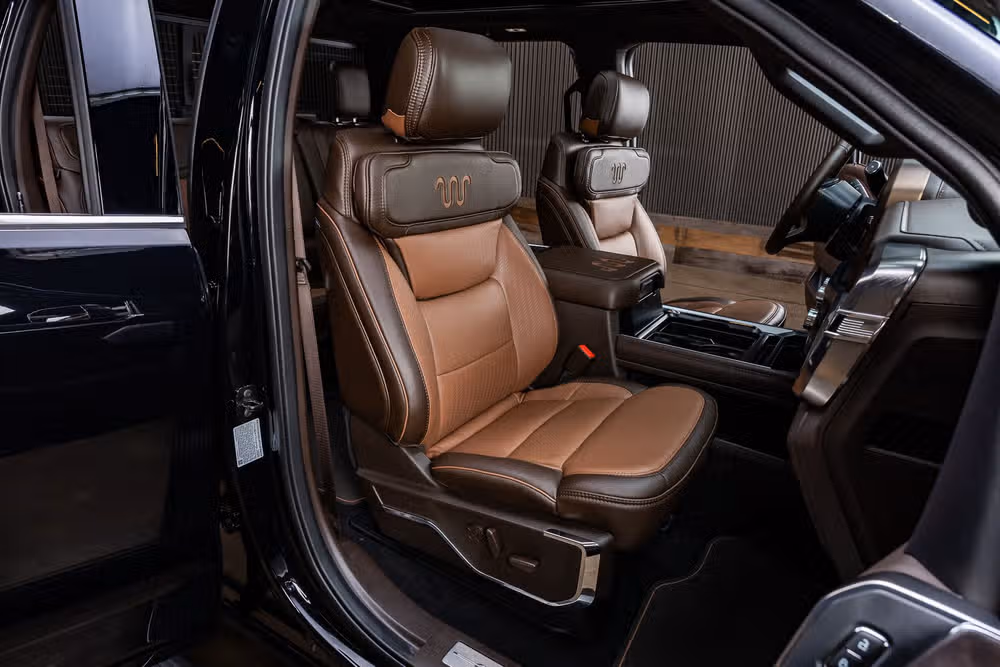 2026 Ford F-250 Super Duty King Ranch Crew Cab Image 33