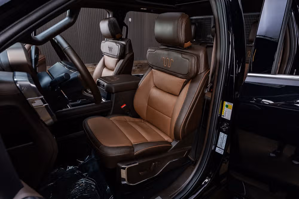 2026 Ford F-250 Super Duty King Ranch Crew Cab Image 31