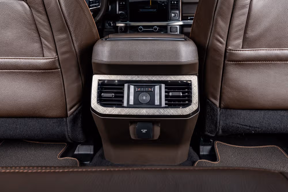 2026 Ford F-250 Super Duty King Ranch Crew Cab Image 35