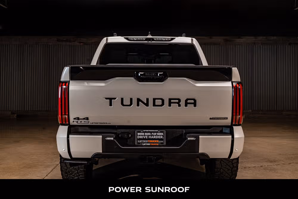2025 Toyota Tundra Platinum HV CrewMax Image 7