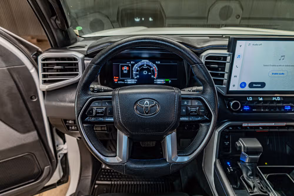 2025 Toyota Tundra Platinum HV CrewMax Image 13