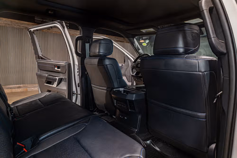 2025 Toyota Tundra Platinum HV CrewMax Image 25