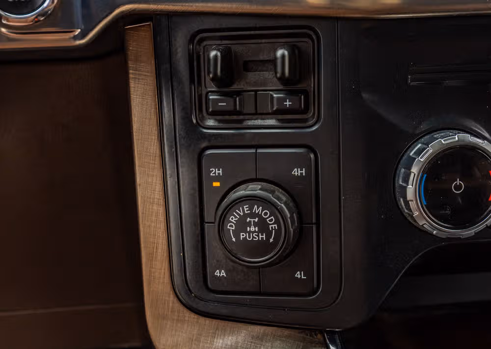 2024 Ford F-150 King Ranch SuperCrew Image 24