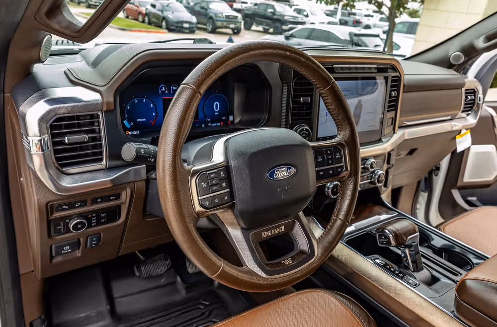 2024 Ford F-150 King Ranch SuperCrew Image 17