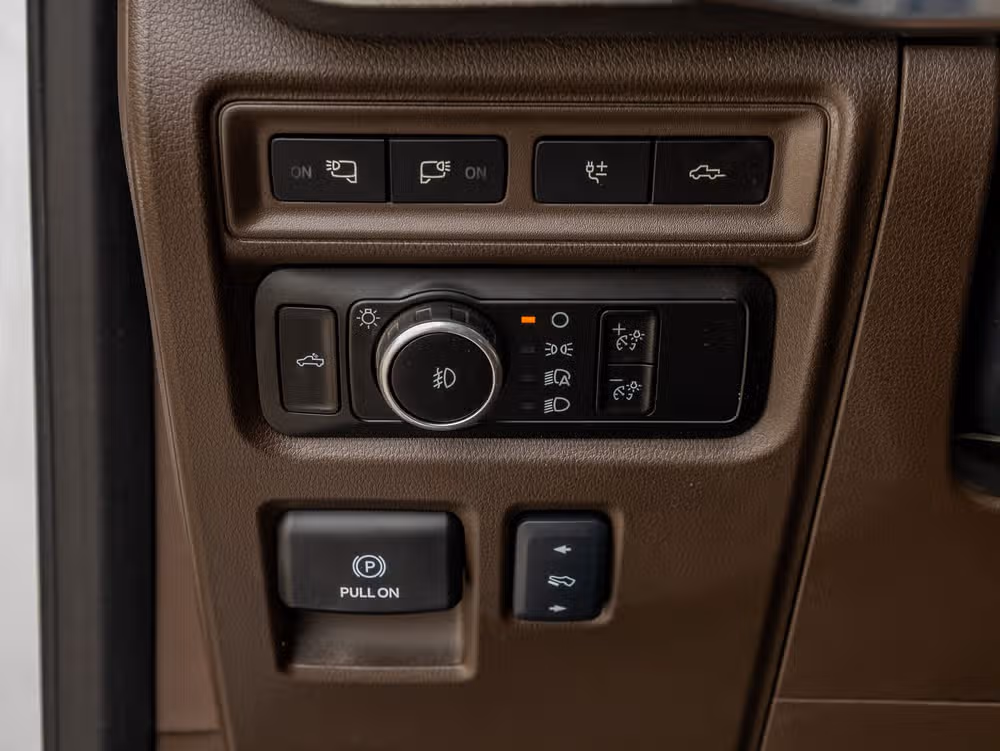 2024 Ford F-150 King Ranch SuperCrew Image 22