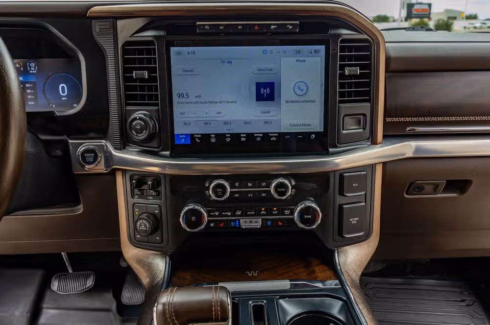 2024 Ford F-150 King Ranch SuperCrew Image 25