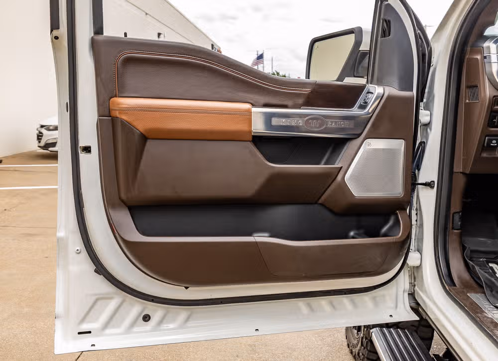 2024 Ford F-150 King Ranch SuperCrew Image 38