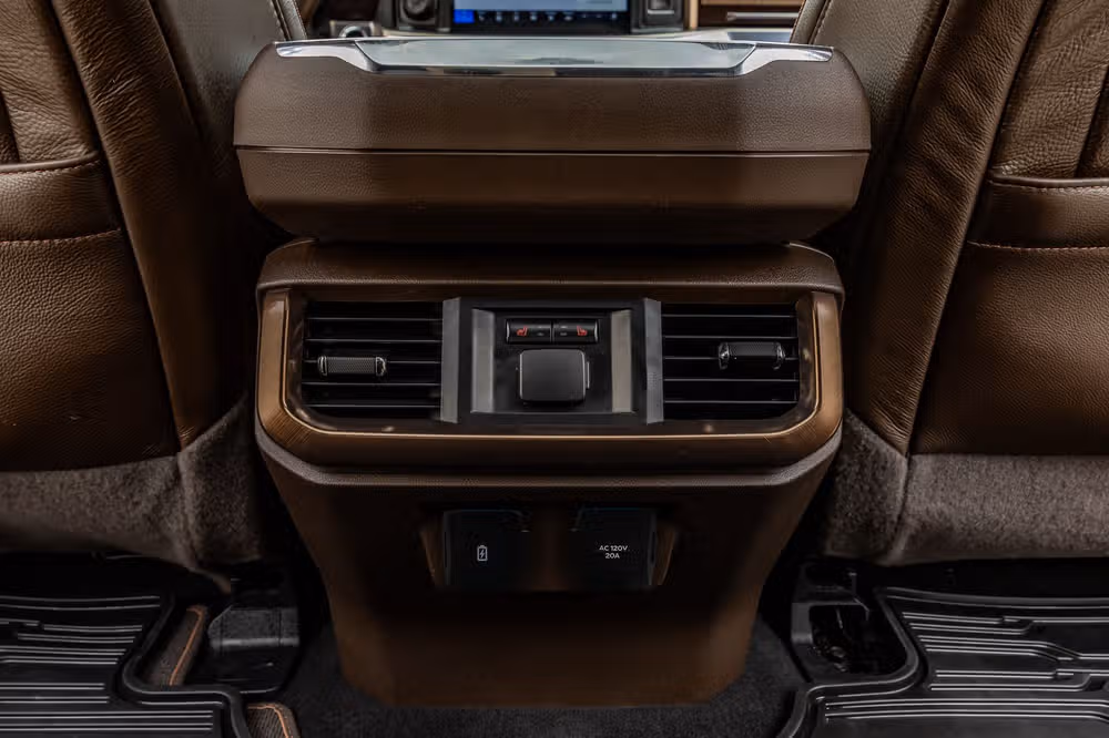 2024 Ford F-150 King Ranch SuperCrew Image 35