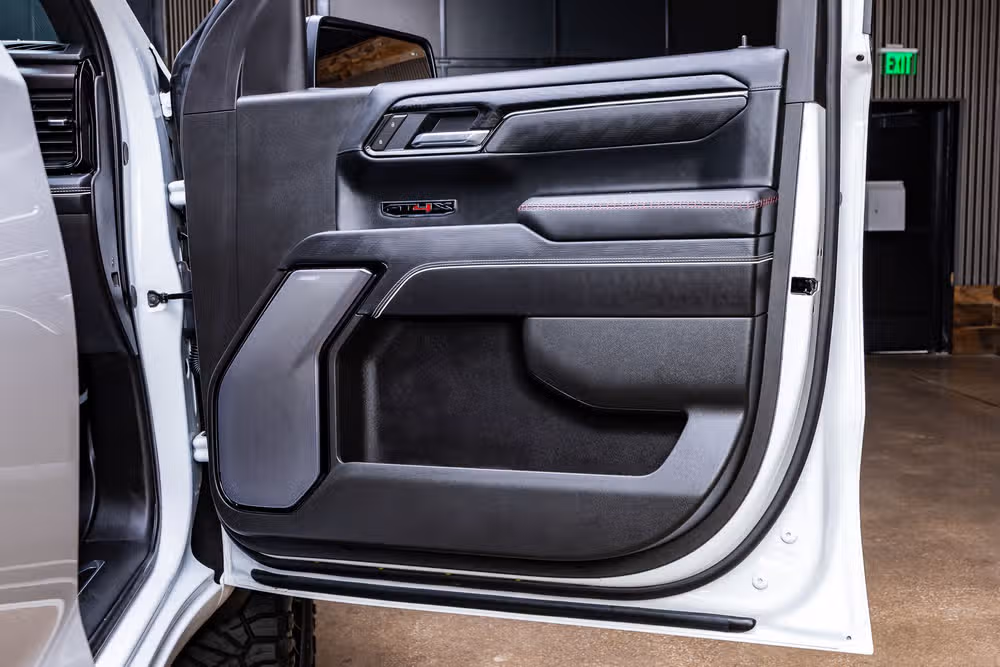 2025 GMC Sierra 1500 AT4X Crew Cab Image 37