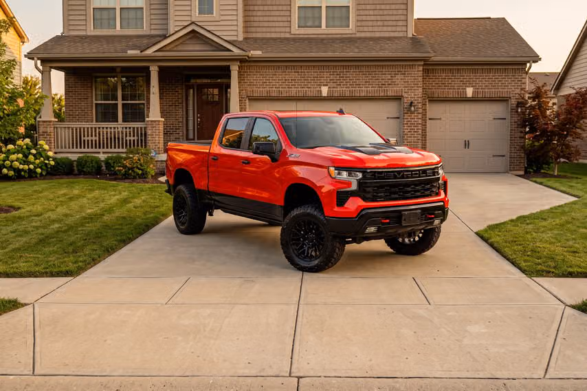 2023 Chevrolet Silverado 1500 LT Trail Boss Crew Cab Image 35