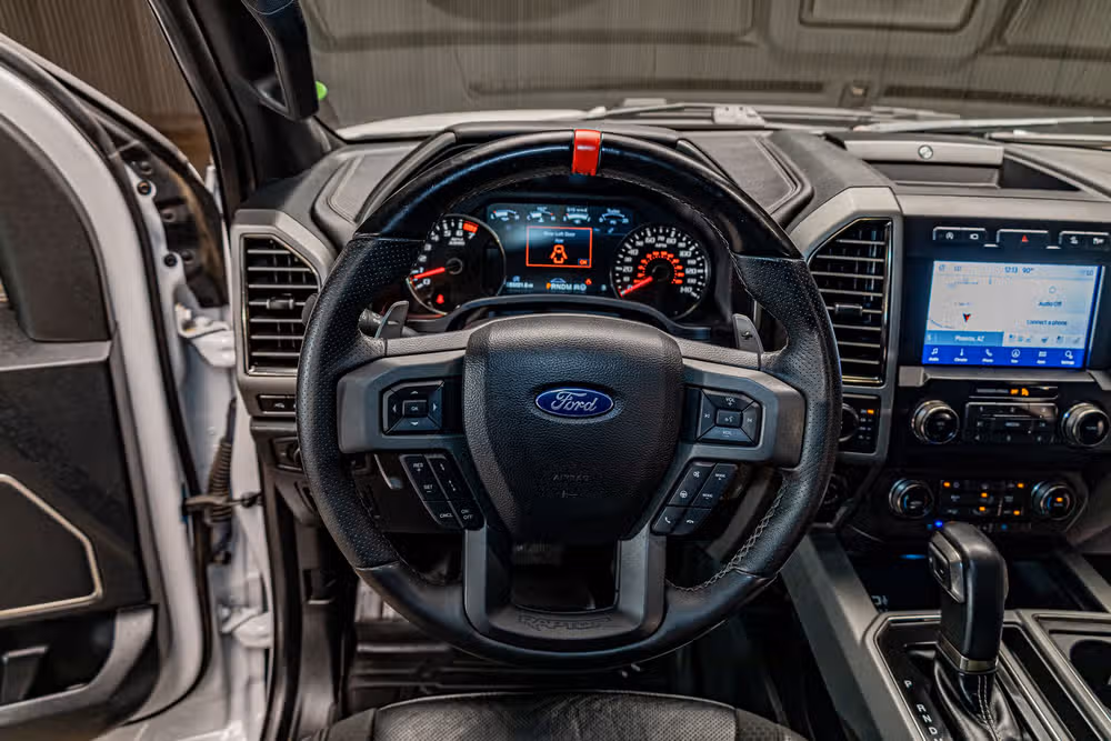 2019 Ford F-150 Raptor SuperCrew Image 15