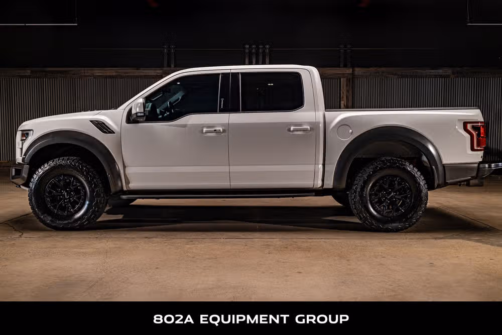 2019 Ford F-150 Raptor SuperCrew Image 5