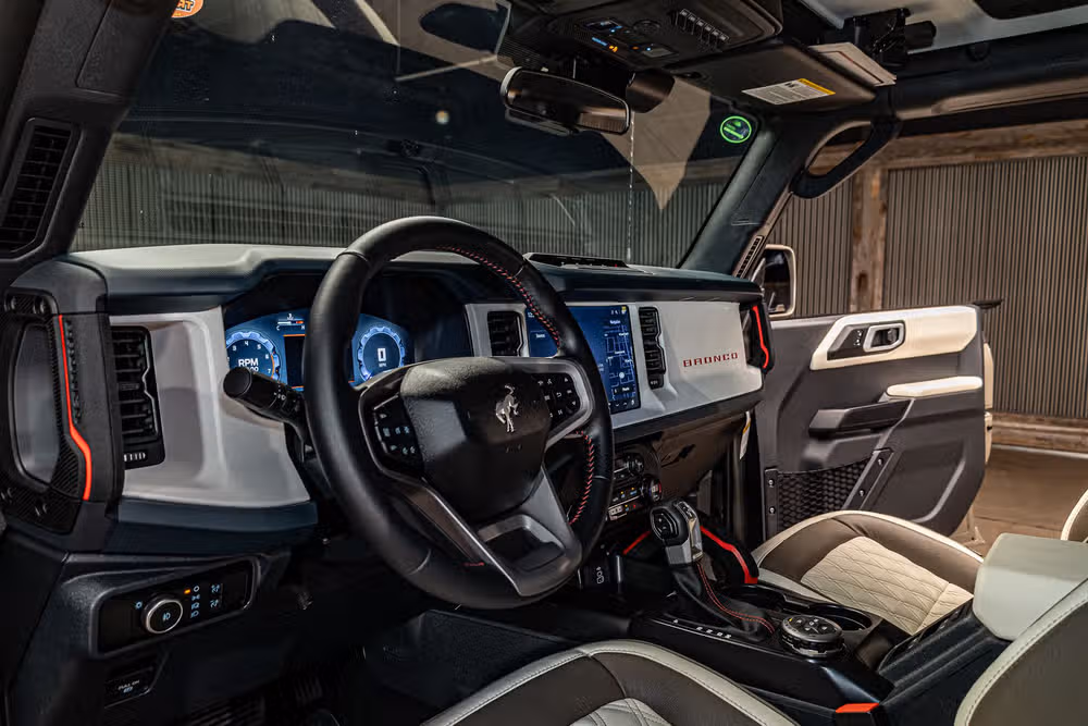 2026 Ford Bronco Heritage Edition Image 13