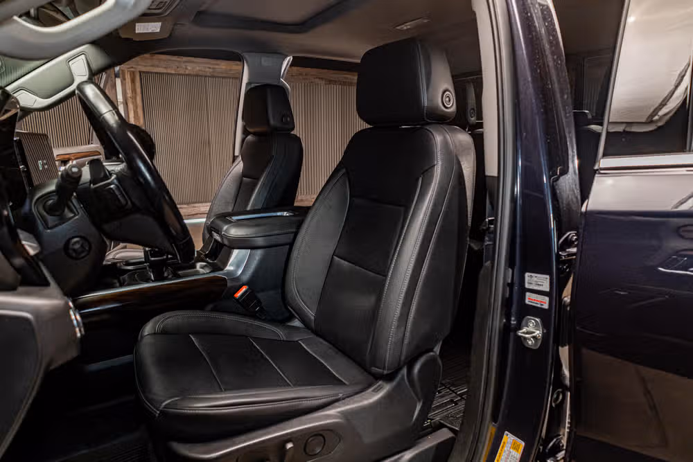 2022 GMC Sierra 1500 SLT Crew Cab Image 24