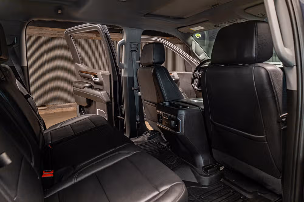 2022 GMC Sierra 1500 SLT Crew Cab Image 29