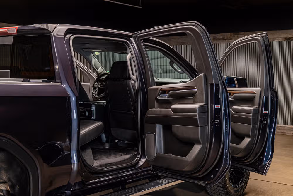 2022 GMC Sierra 1500 SLT Crew Cab Image 33