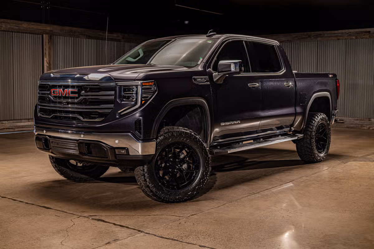 2022 GMC Sierra 1500 SLT Crew Cab