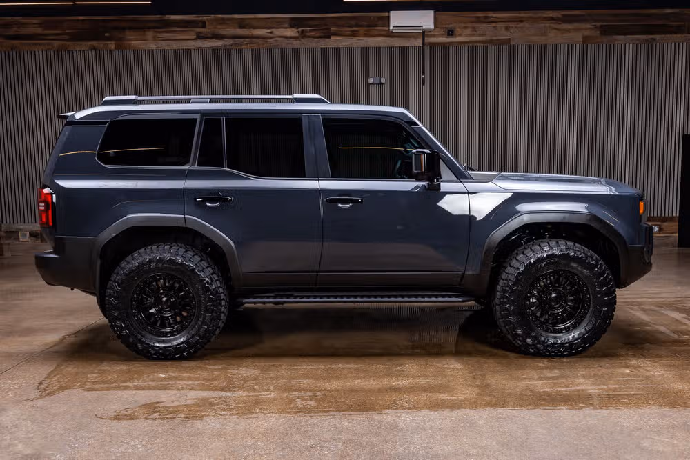 2026 Toyota Land Cruiser Base Image 11